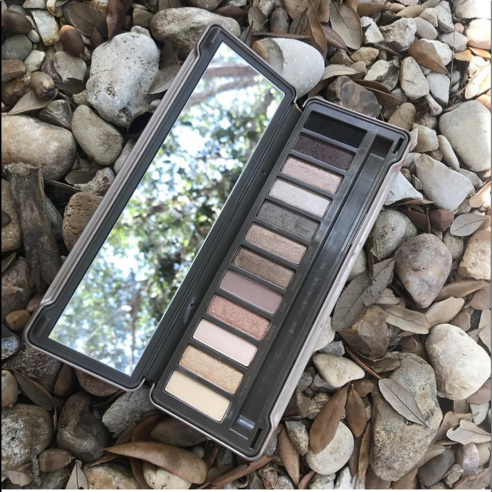 Urban Decay Naked 2